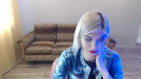 Snapshot of sexybeatriice chatting on January 2025 10:21:02 AM sexybeatriice online show from January 2025 10:21:02 AM