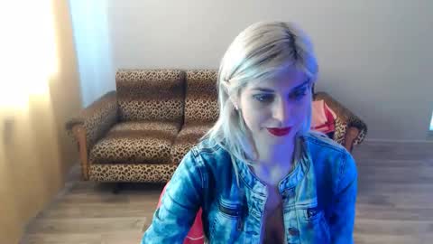Snapshot of sexybeatriice chatting on March 2025 10:24:02 AM sexybeatriice online show from March 2025 10:24:02 AM