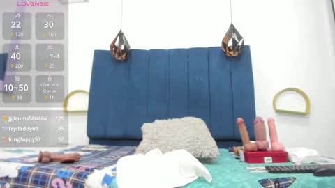 Snapshot of sexybrown_2005 chatting on March 2025 05:11:01 AM sexybrown_2005 online show from March 2025 05:11:01 AM