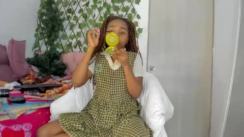 sofia online show from February 2025 10:04:01 AM