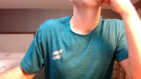 Snapshot of sexybull77 chatting on March 2025 04:08:02 AM sexybull77 online show from March 2025 04:08:02 AM