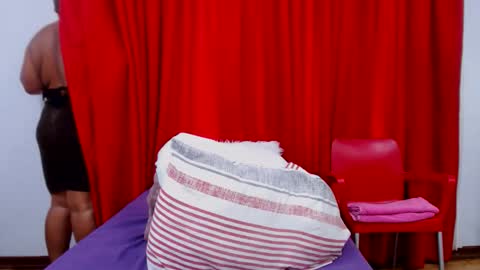 Snapshot of sexybustyboobs chatting on December 2025 04:09:01 AM sexybustyboobs online show from December 2025 04:09:01 AM