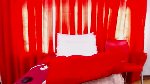 Snapshot of sexybustyboobs chatting on February 2026 06:26:01 AM sexybustyboobs online show from February 2026 06:26:01 AM