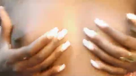 Candy online show from November 2025 08:41:01 PM