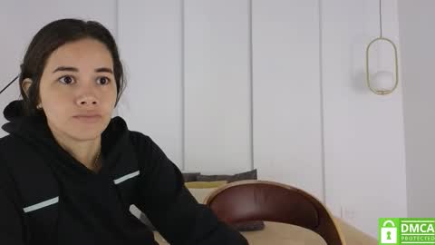 chanell and yina online show from December 2025 12:36:02 PM