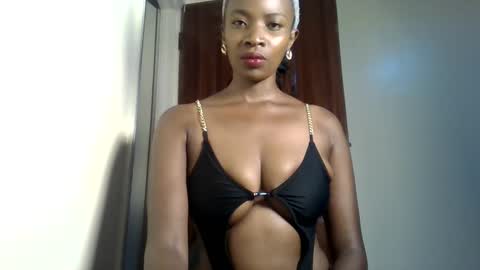 sexyclara90 online show from April 2026 07:42:02 AM