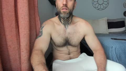 Snapshot of sexycolombian2022 chatting on January 2025 03:17:02 PM Antonioylola online show from January 2025 03:17:02 PM