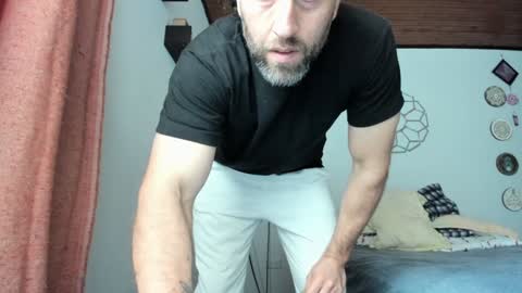 Snapshot of sexycolombian2022 chatting on January 2025 04:38:01 PM Antonioylola online show from January 2025 04:38:01 PM