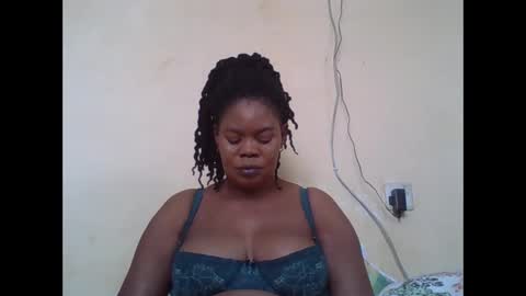 Snapshot of sexydove2 chatting on September 2025 07:55:02 AM EMILY online show from September 2025 07:55:02 AM