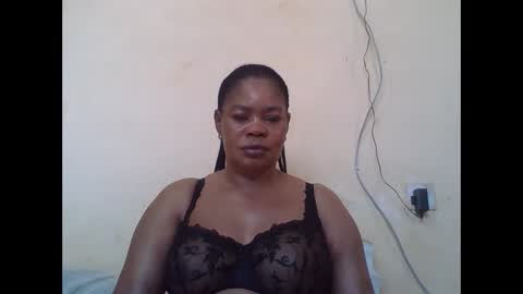 EMILY online show from November 2025 07:16:01 AM