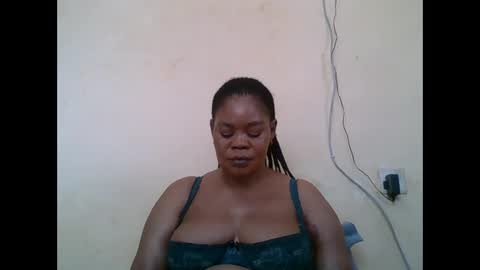 EMILY online show from November 2025 06:46:02 AM