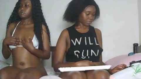 Snapshot of sexyebony283378 chatting on June 2026 09:01:02 AM sexyebony283378 online show from June 2026 09:01:02 AM