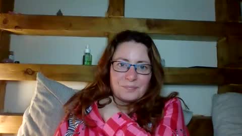 Snapshot of sexyemilyoliver chatting on February 2026 08:05:01 PM Emily online show from February 2026 08:05:01 PM