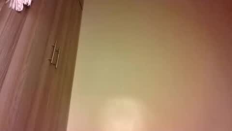 faisy online show from December 2025 12:04:01 AM