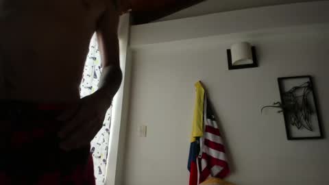 sexyfetissh online show from December 2024 04:03:01 PM