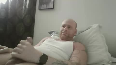 sexyfredy7722 online show from April 2026 04:10:02 AM