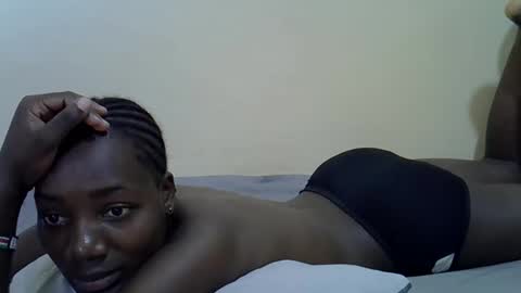 sexyghurl12 online show from February 2026 01:15:01 PM