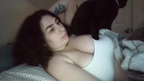 Snapshot of sexygoddesslizaaa chatting on May 2026 11:31:01 PM ETERNAL GODDESS WOMAN online show from May 2026 11:31:01 PM