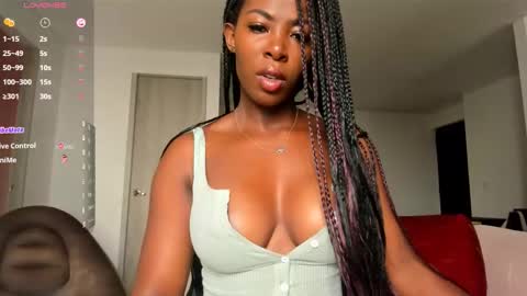 Snapshot of sexyhotblack21 chatting on September 2025 01:35:01 PM hotebony online show from September 2025 01:35:01 PM