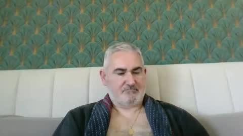 sexyitalian_daddy online show from April 2026 12:36:01 PM