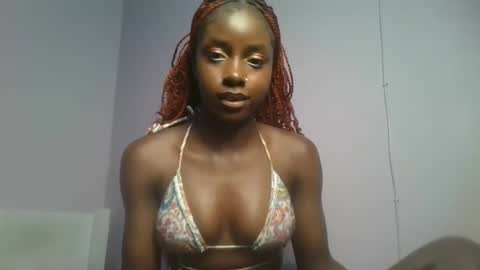 Snapshot of sexykitten200 chatting on December 2025 04:12:02 PM SexyKitty online show from December 2025 04:12:02 PM