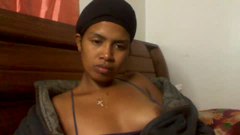 Snapshot of sexylarra12 chatting on June 2026 05:25:01 PM sexylarra12 online show from June 2026 05:25:01 PM