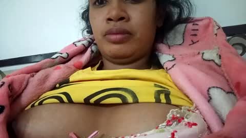 Snapshot of sexylarra12 chatting on August 2026 04:03:01 AM sexylarra12 online show from August 2026 04:03:01 AM