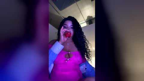 Snapshot of sexylatincouple chatting on February 2026 10:01:01 AM SEXYLATINCOUPLE online show from February 2026 10:01:01 AM