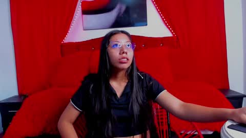 Snapshot of sexylaurita4u chatting on January 2025 12:09:01 PM laura online show from January 2025 12:09:01 PM