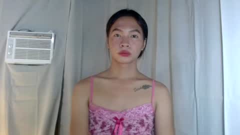 Snapshot of sexylaylia chatting on September 2025 05:17:01 PM Laylia3 online show from September 2025 05:17:01 PM