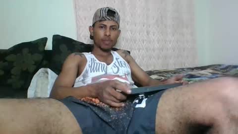 Snapshot of sexyleon69 chatting on February 2025 04:30:02 PM Sexy leon online show from February 2025 04:30:02 PM