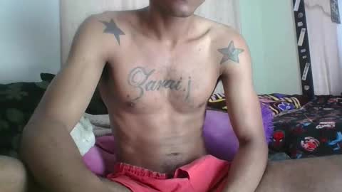 Snapshot of sexyleon69 chatting on December 2025 11:51:01 AM Sexy leon online show from December 2025 11:51:01 AM