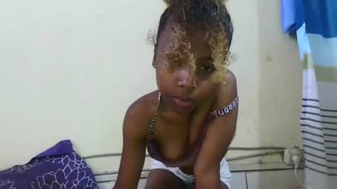 Elania online show from April 2026 07:02:02 AM