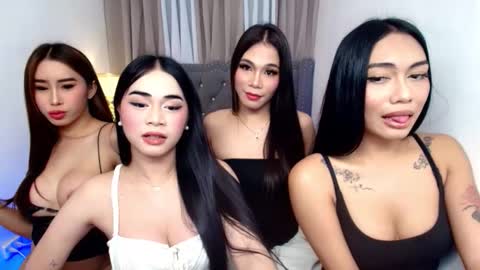 Snapshot of sexylovesappira chatting on October 2025 04:37:02 PM maxine online show from October 2025 04:37:02 PM