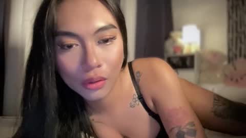 Snapshot of sexylovesappira chatting on February 2026 04:55:01 PM maxine online show from February 2026 04:55:01 PM