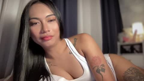 maxine online show from February 2026 08:23:02 AM