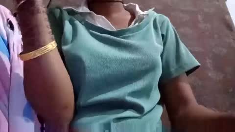 Snapshot of sexymaya8642 chatting on October 2025 12:44:02 AM sexymaya8642 online show from October 2025 12:44:02 AM