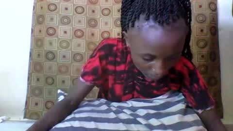 VIVIAN online show from February 2025 08:44:01 AM