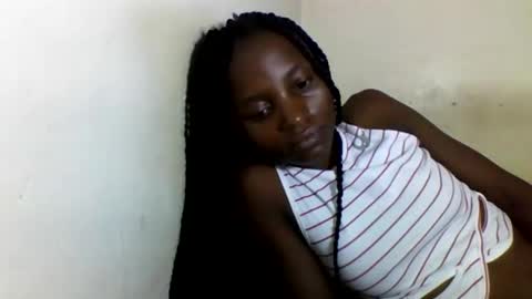 VIVIAN online show from February 2025 05:30:01 AM