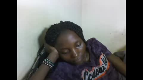 VIVIAN online show from February 2025 07:38:02 PM