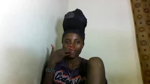 VIVIAN online show from February 2025 02:59:02 PM