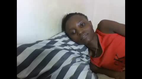 VIVIAN online show from February 2025 12:37:01 PM