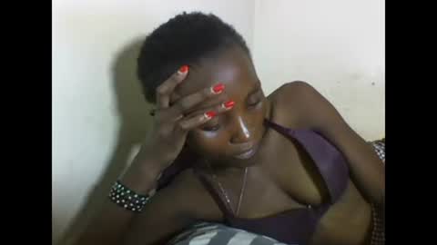 VIVIAN online show from February 2025 06:26:02 PM