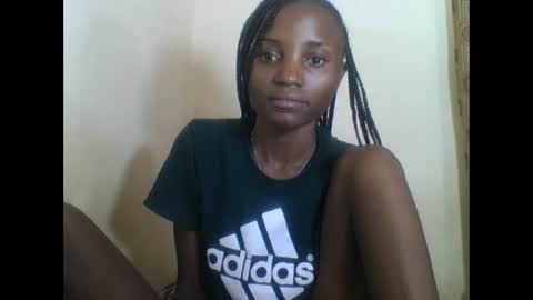 VIVIAN online show from March 2025 09:12:02 AM