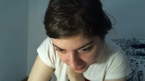 Snapshot of sexynyu18 chatting on December 2024 09:22:01 AM Alex online show from December 2024 09:22:01 AM