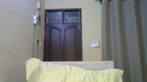 Lee online show from December 2024 06:10:02 AM