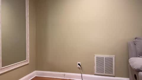 Sexypiglet2728 online show from December 2024 02:49:02 AM