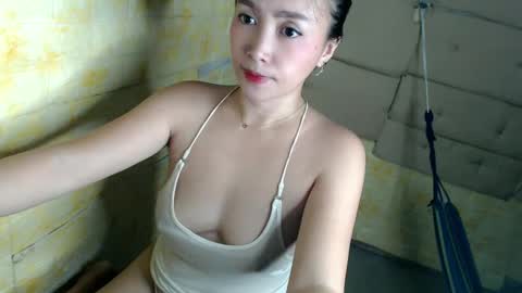 Snapshot of sexypinaymiya chatting on March 2025 06:35:01 AM Miyah online show from March 2025 06:35:01 AM