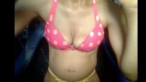 Snapshot of sexypussy000 chatting on February 2026 08:35:01 AM sexypussy000 online show from February 2026 08:35:01 AM