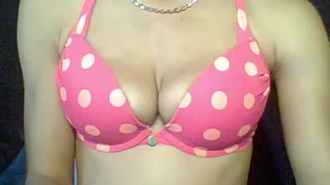 Snapshot of sexypussy000 chatting on February 2026 04:35:02 PM sexypussy000 online show from February 2026 04:35:02 PM